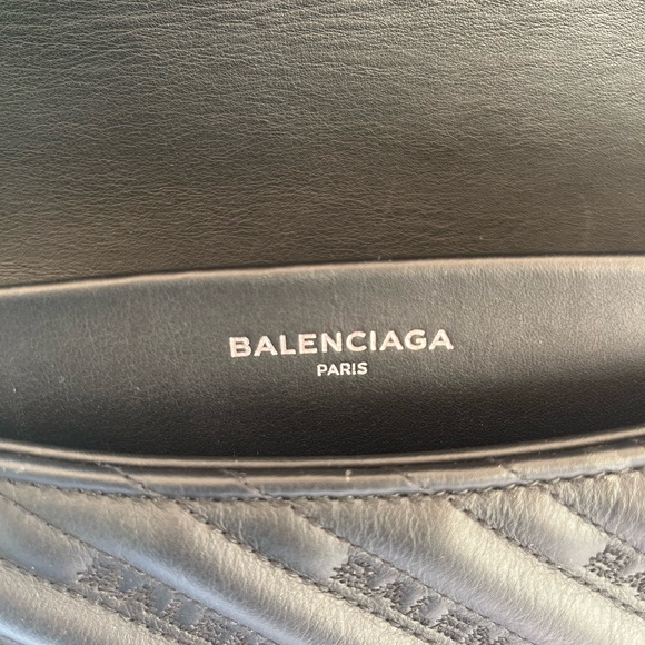 BALENCIAGA Calfskin BB Matelasse Large Chain Shoulder Bag. - Picture 9 of 13